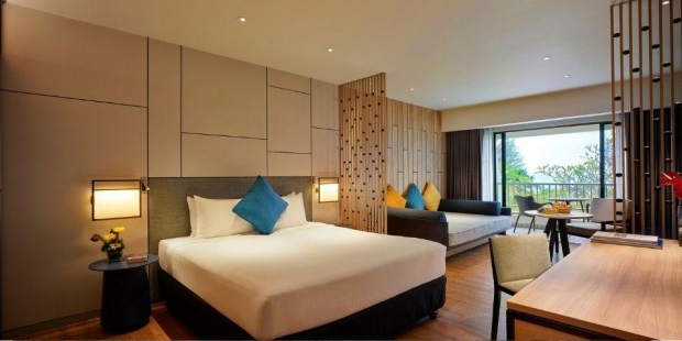 Enjoy up to 25% Savings and Complimentary Breakfast at PARKROYAL Penang Resort with UOB Card