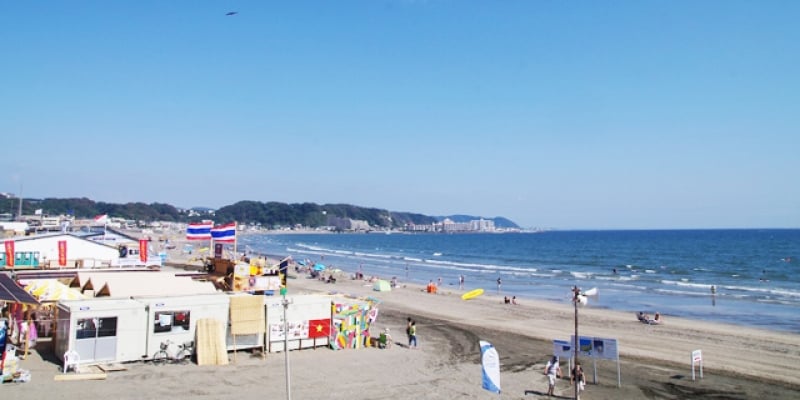 yuigahama beach, beaches near tokyo