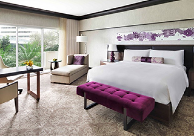 Weekend Staycation Special from SGD268 at Fairmont Singapore with OCBC Card