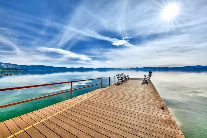 Airbnbs in Lake Tahoe with private beach