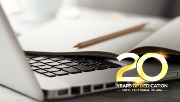 20th Anniversary : Room With Breakfast And Wi-Fi Offer in Hotel Equatorial