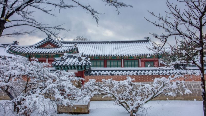 Gyeongbokgung Palace in winter