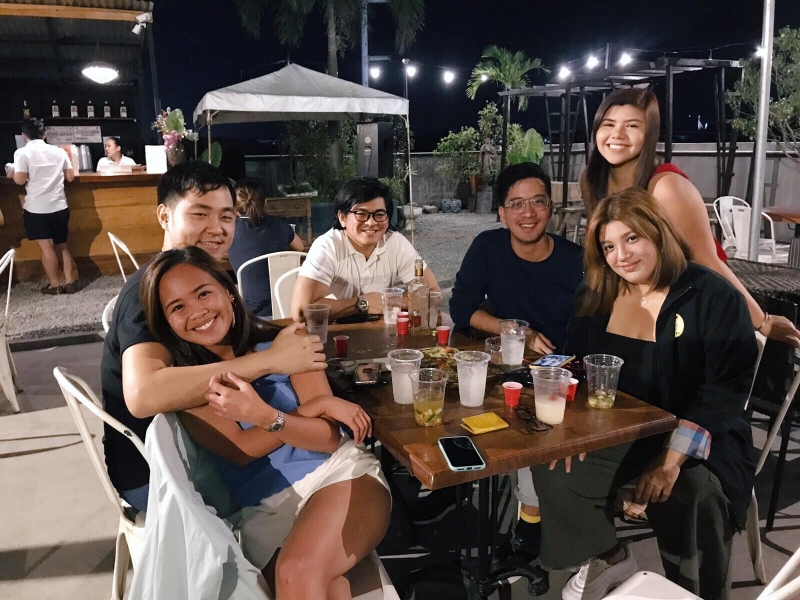 things to do in the philippines: catch up with friends