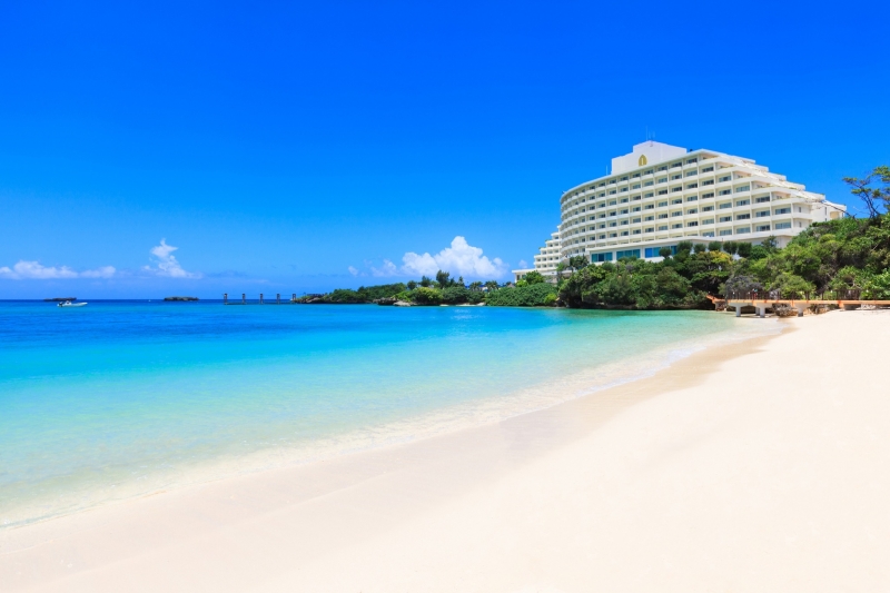 hotel, beach, white sand, blue water, okinawa beach