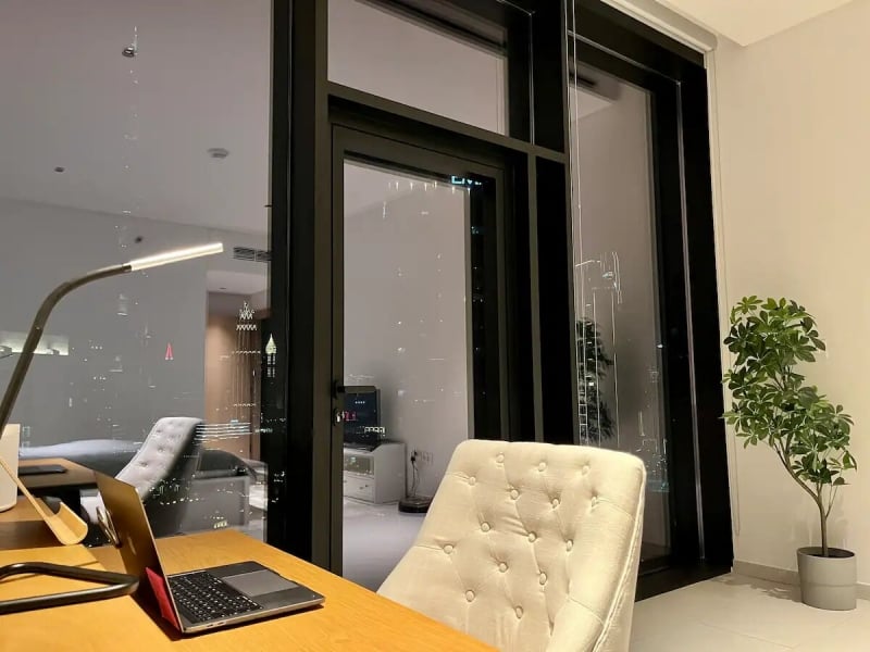 Luxury apartment with stunning Burj Khalifa view!