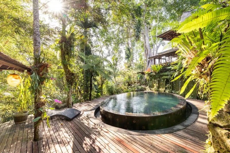 airbnb bali