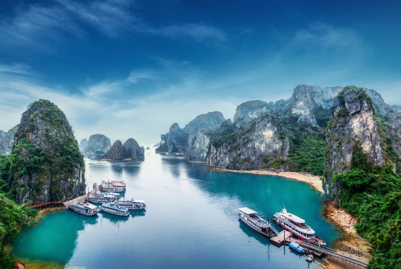 singaporeans travel to vietnam