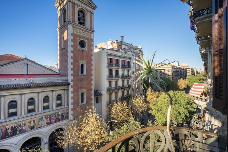 Best Airbnb Apartments in Barcelona