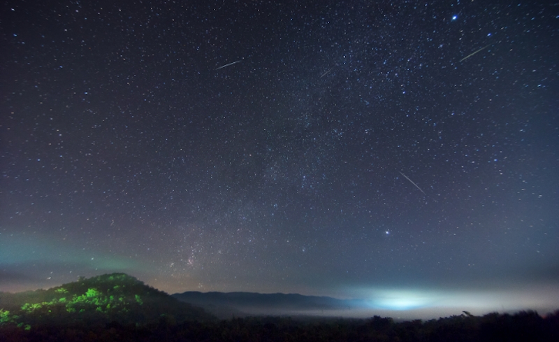 meteor showers November 