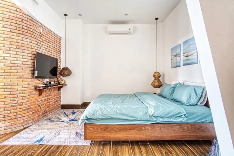 stylish da nang airbnb bedroom