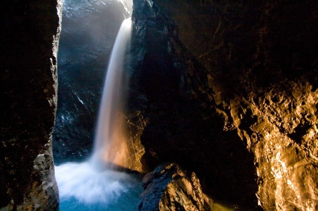 Thác Trummelbach - thác nước đẹp nhất thế giới