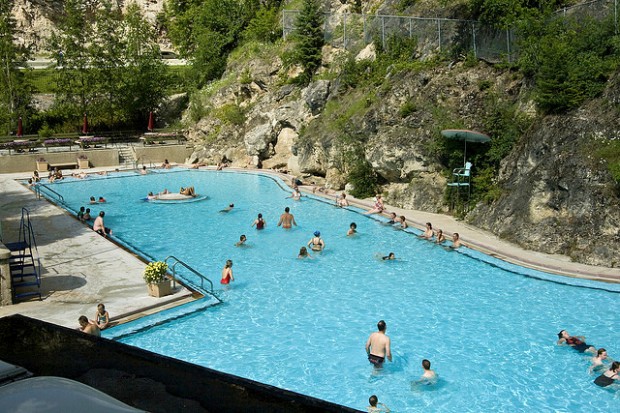 Radium Hot Springs