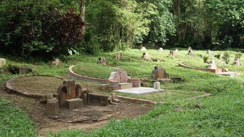 bukit brown cemetery singapore hidden gem