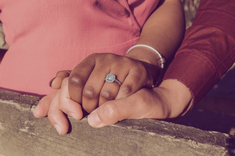 Featured image of post Love Photos Of Couples Muslim - This may serve as source of motivation for those couples going through hard times in their marriage.