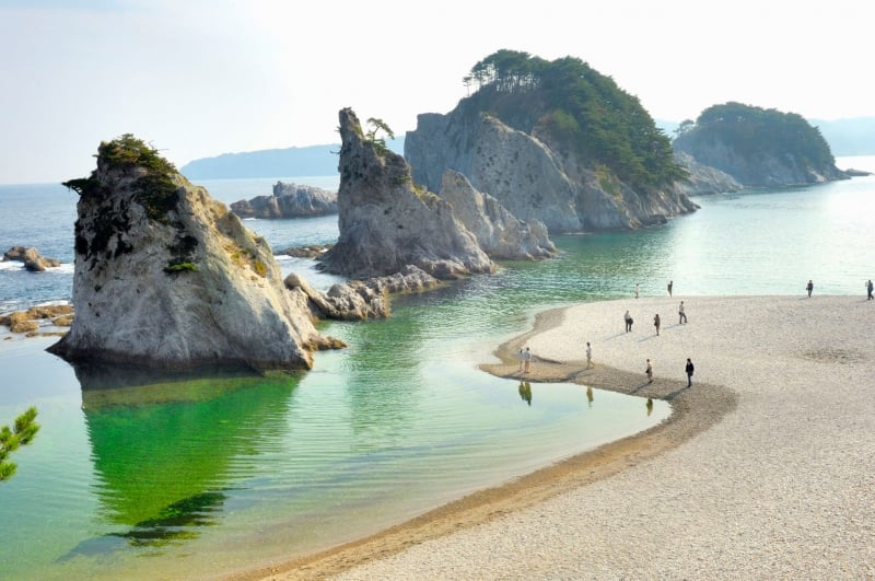 jodogahama beach, rock formation, best beaches in japan