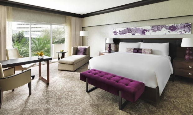 Enjoy 10% Savings in Fairmont Hotels and Resorts with HSBC Cards