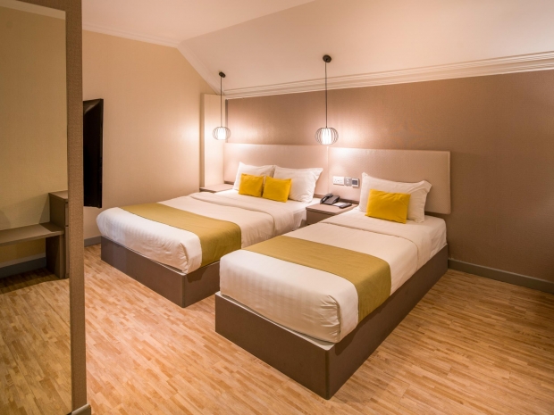 Up to 15% Off Hotel Bookings on Weekends in Champion Hotel with HSBC Card