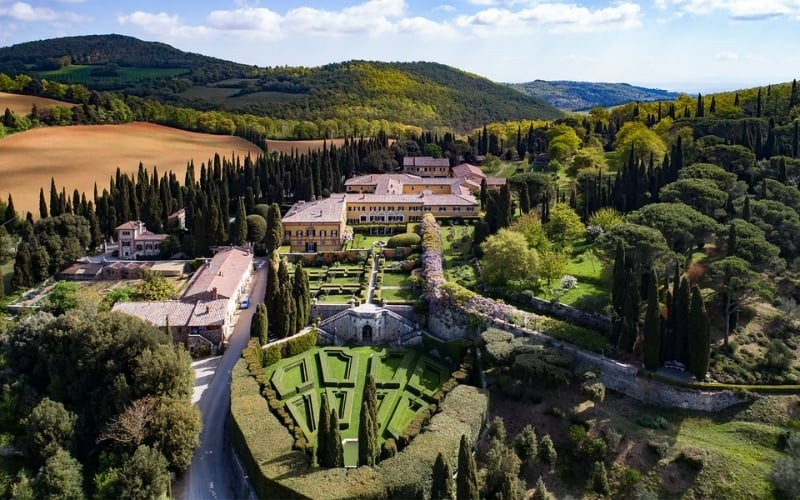 Succession filming locations tuscany italy