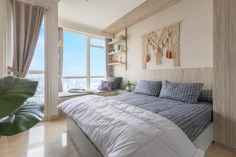 boho-chic jakarta airbnb bedroom