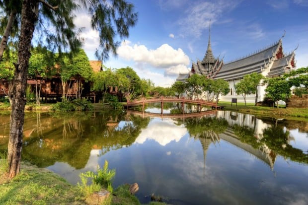 Early Grab Fares to Bangkok with DBS/POSB Cards and Cathay Pacific