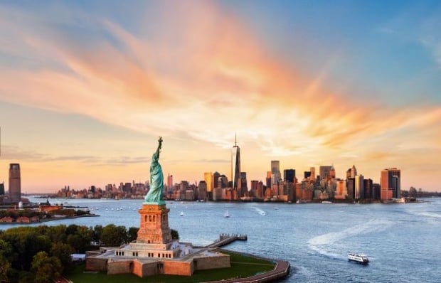 Explore America with Singapore Airlines from SGD 1,448
