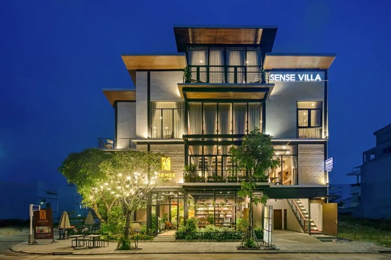 splurge worthy mansion in vietnam