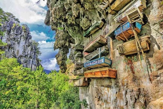 sagada hanging coffins