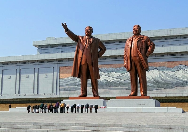 10 Things You Should Never Do If You Plan to Visit North Korea 