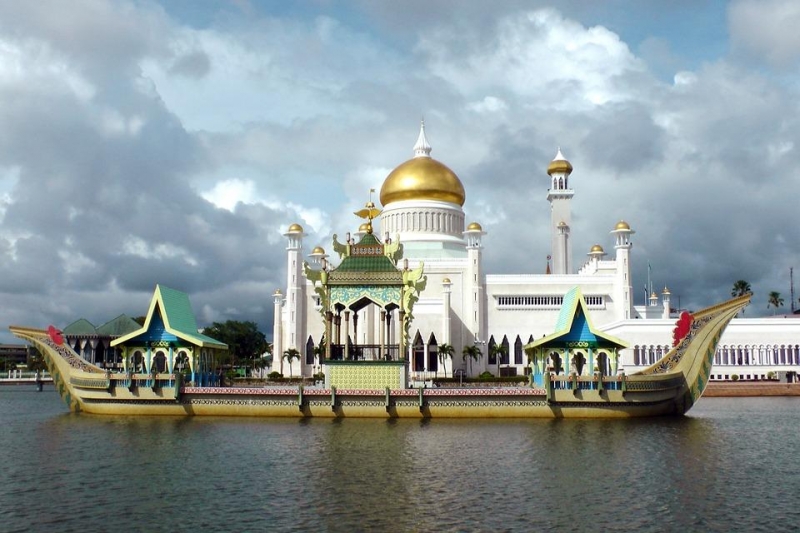 things to do in brunei
