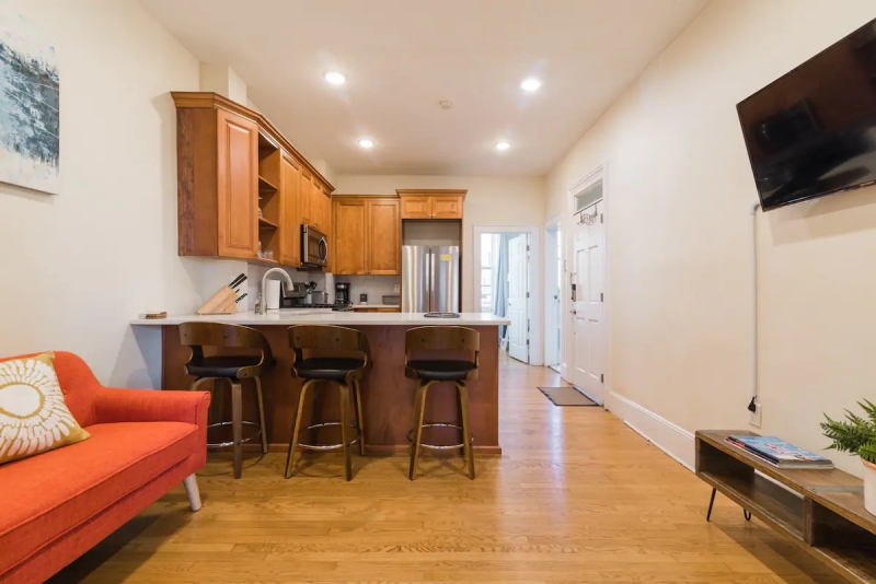 Airbnbs near Times Square New York