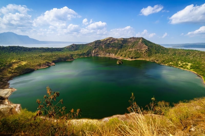 Taal Volcano Crater philippines