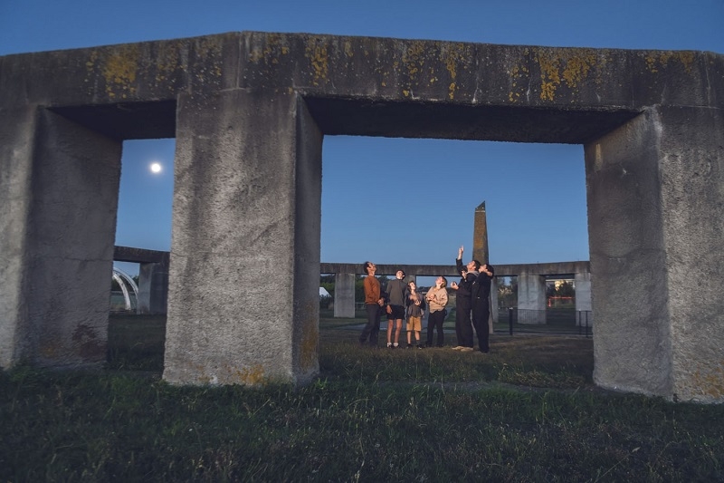 Stargazing experiences in New Zealand: Stonehenge Aotearoa