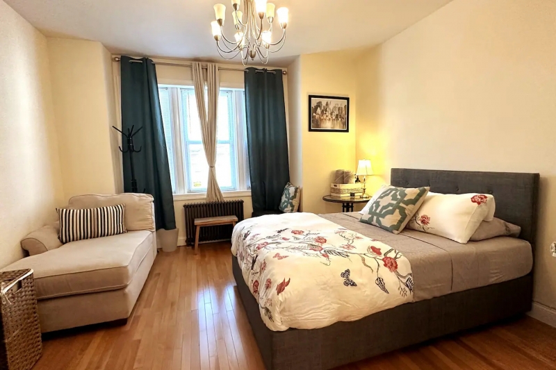 Airbnbs near Times Square