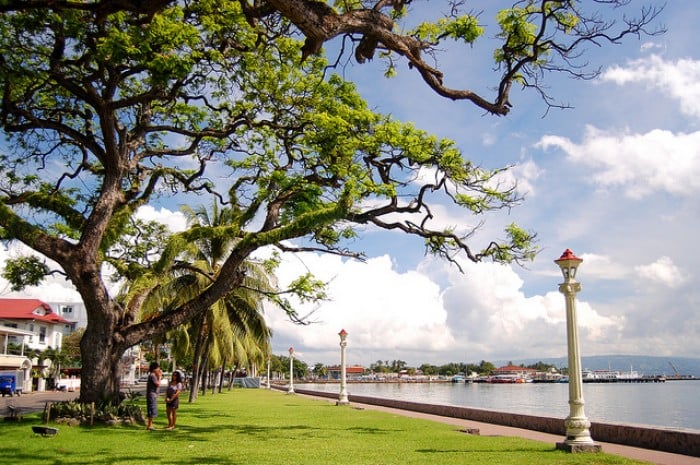 Rizal Boulevard dumaguete