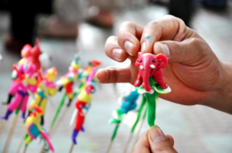 Best Souvenirs to Take Home from Vietnam