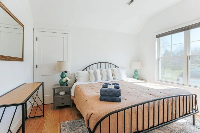 Airbnbs in Charlottesville