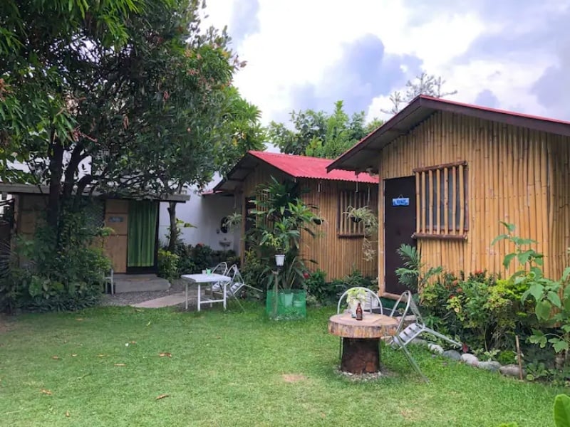 aki surf cottages