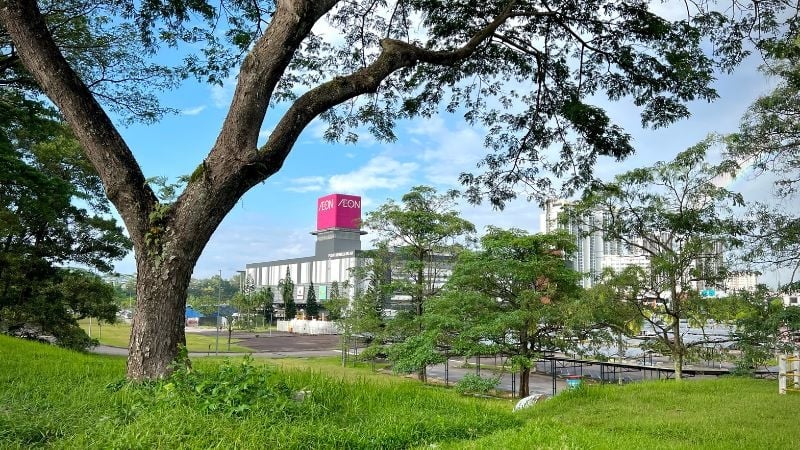 Aeon mall in Bukit Indah