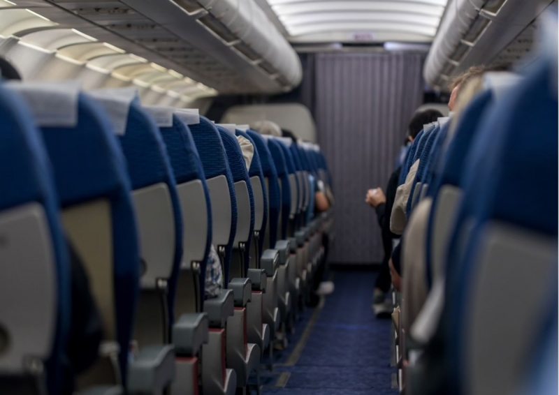 Airplane etiquette: Pulling back the seat in front of you