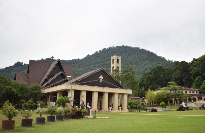 Bukit Mertajam: nhà thờ công giáo St. Anne’s