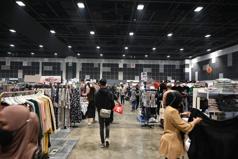 weekend markets in Singapore