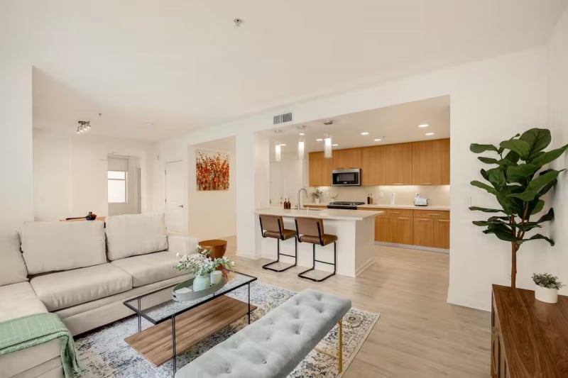 brand new Airbnb stays in Irvine