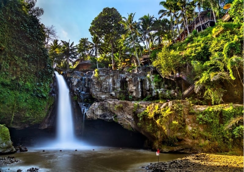 Bali towns: Tegenungan Waterfall