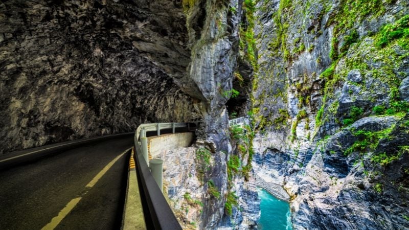 Swallow Grotto