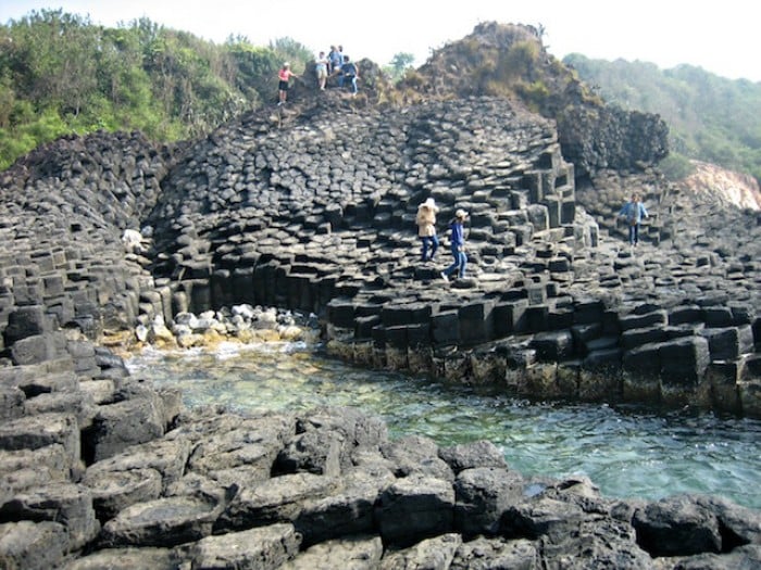 tuy an phu yen ghanh da dia rock 