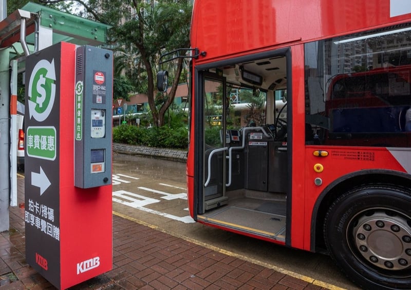 Hong Kong's Unlimited Ride Bus Pass