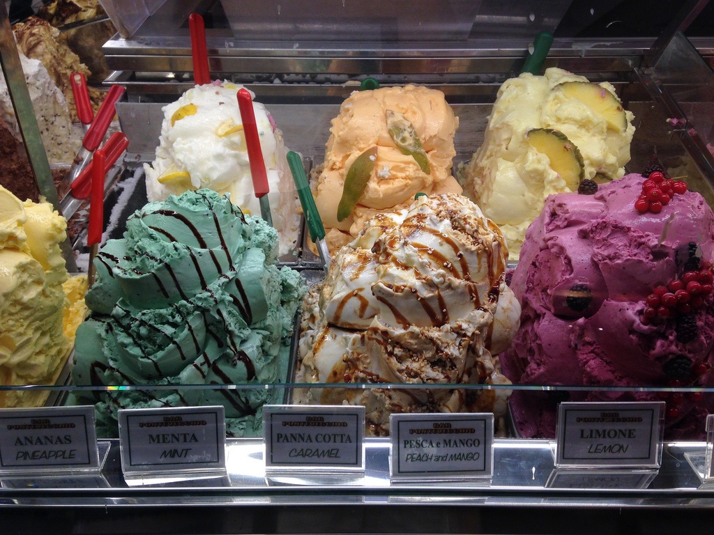 gelato flavours italy