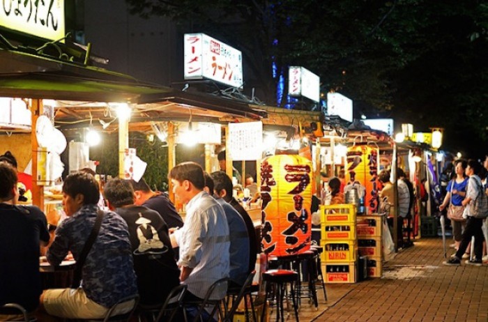 ăn ở Yatai chơi gì ở Fukuoka