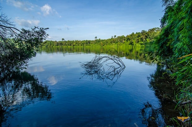  Yeak Laom Volcanic Lake