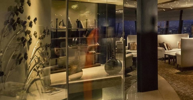 Meritus Club Indulgence Package with Up to 30% Savings in Mandarin Orchard Singapore